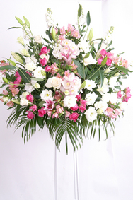スタンド花 一段２色指定 1.8万円コース（ピンク・白系）
